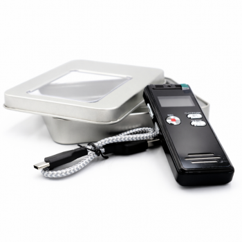 Zestaw dyktafon DK16 – kabel USB i opakowanie