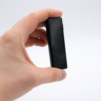 Dyktafon cyfrowy z klipsem – kompaktowy rozmiar