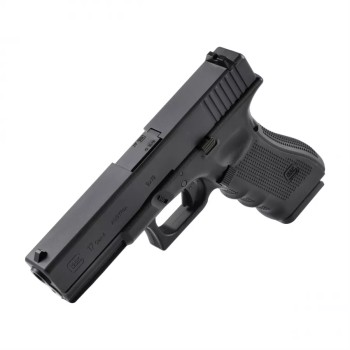 Pistolet wiatrówka Glock 17 gen 4. widok pod kątem w pozycji pochylonej